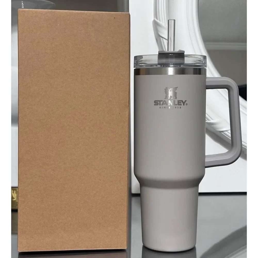 Stanley Adventure Quencher 40oz‎ Stainless Steel Tumbler- ASH - Picture 2 of 6
